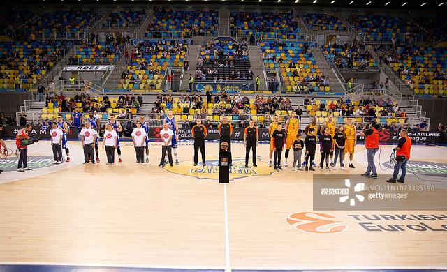 AC米兰中场拉比奥在接受《米兰体育报》采访时谈到...（拉比奥接受《米兰体育报》专访：AC米兰中场谈及……）