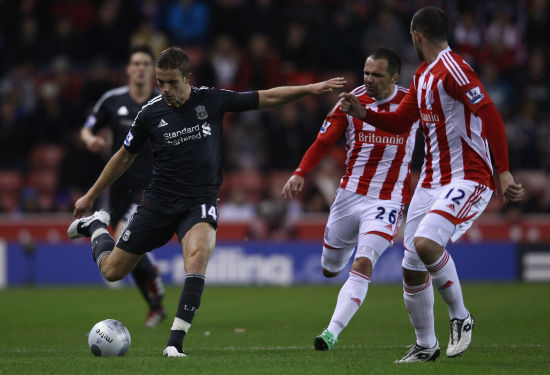 基恩谈阿诺德被嘘：红军球迷极力嘘一个本地孩子，还觉得很有风度（基恩评阿诺德遭嘘：利物浦球迷狂嘘自家本土小将，却自以为有风度）