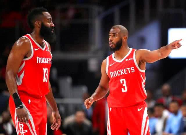 驳斥转会传闻，贡多齐：我专注于当下，想帮拉齐奥赢下更多球（贡多齐辟谣转会：专注当下，誓助拉齐奥赢下更多比赛）