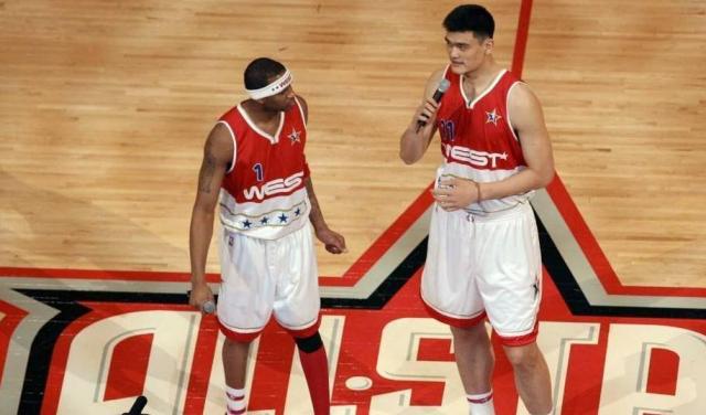 罗马诺：加纳乔仍渴望加盟切尔西，在等切尔西的报价（罗马诺：加纳乔依然盼投切尔西，正等待蓝军报价）